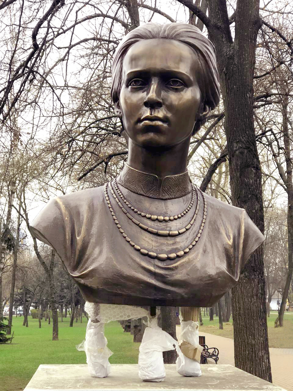 Bust of Lesya Ukrainka